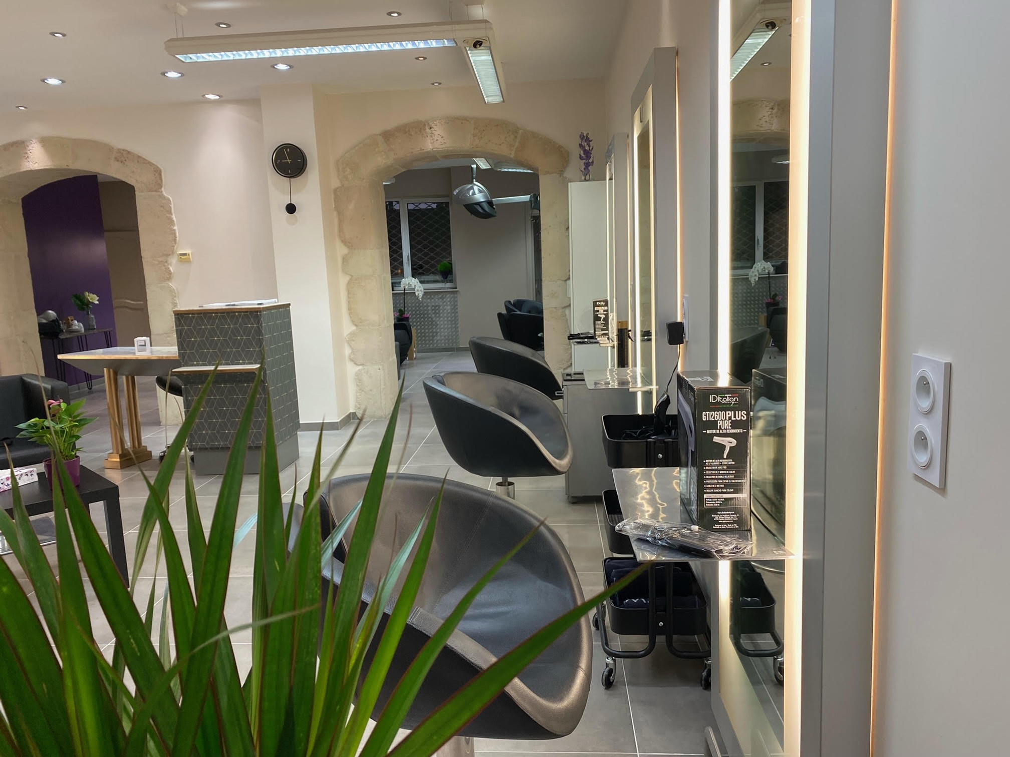 Salon de coiffure Oyonnax 01 Ain Studio Avenue